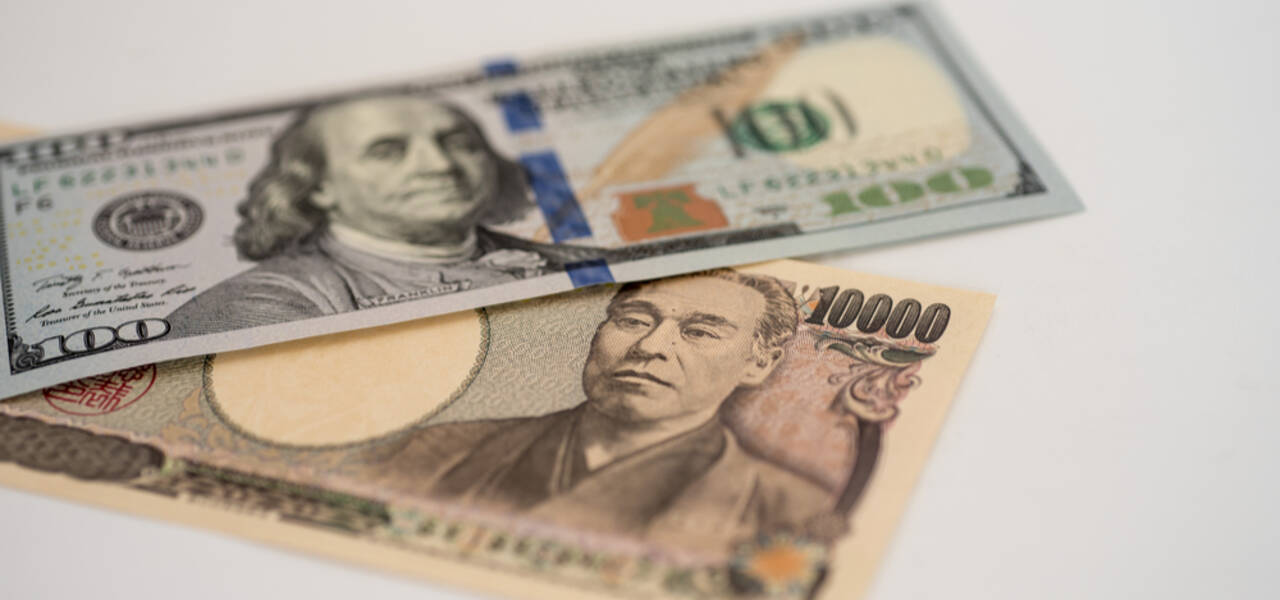 USD/JPY: the greenback is weaker