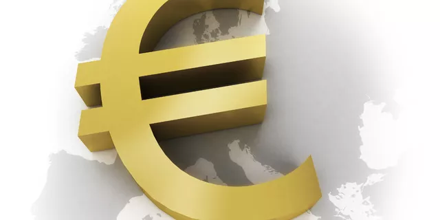 Is the euro’s fall so dramatic?