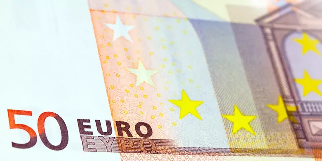 EUR/USD: bears broke local trend