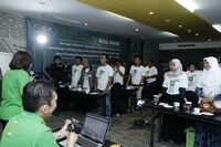 SHARING TRADING FOREX DAN GOLD GRATIS DI PADANG, INDONESIA