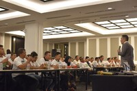 Sharing Trading Forex and Gold in Surabaya